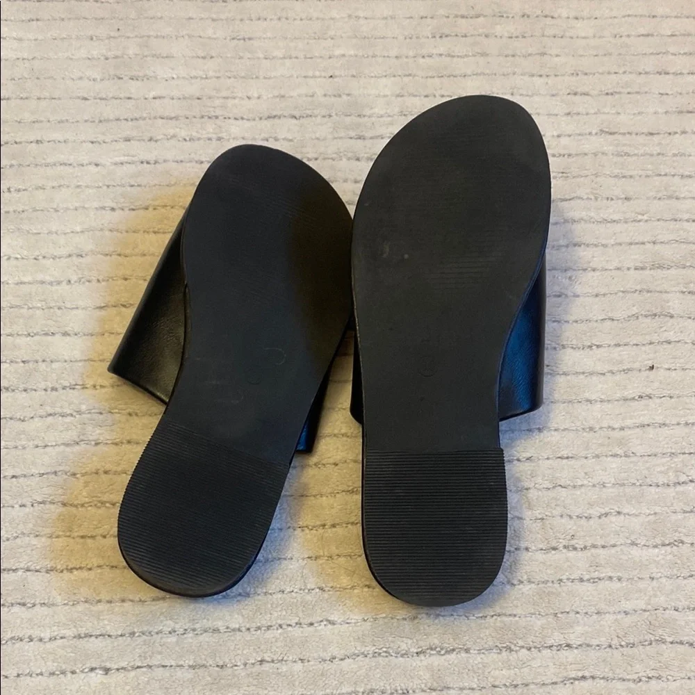 BEAST FASHION Black Slide Sandals - Picture 6 of 7